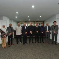 Smart and Strategic Partnership Agreement between Phoenix Asia Academy of Technology & Unirazak University